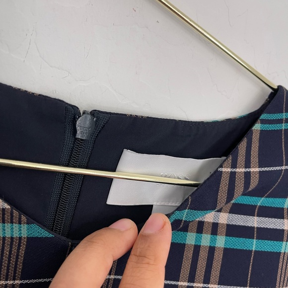 HUGO BOSS Daela Plaid Stretch Cotton Dress Size 10 - Picture 6 of 11